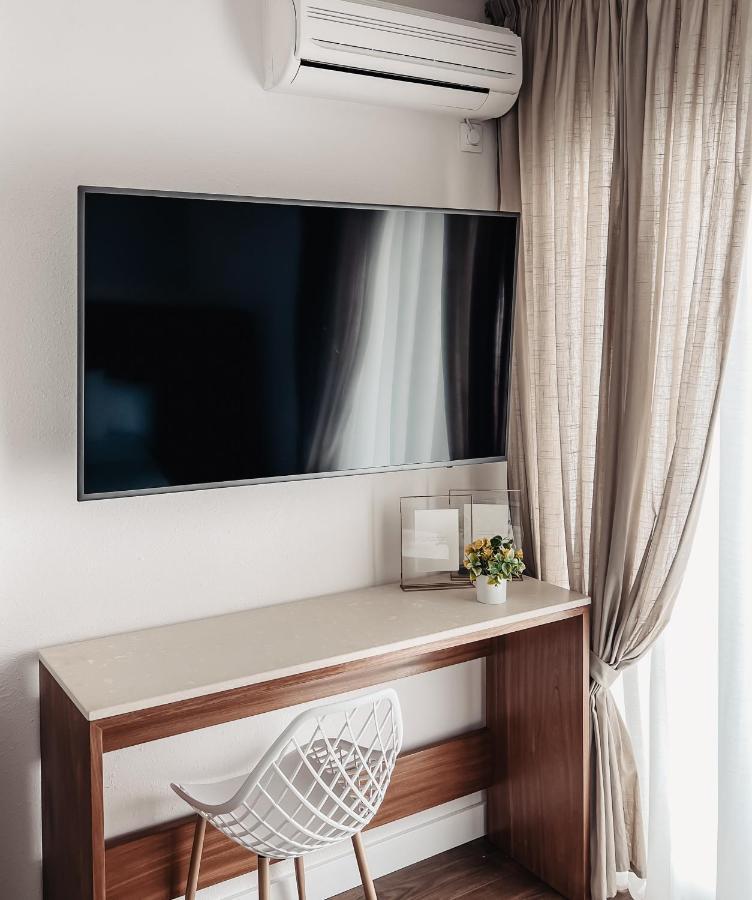 Emerald Palm Residence 阿德耶 外观 照片